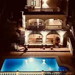 Dream Villa